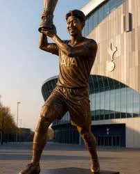 동상 세워라" "평점 10점" LAFC로 떠나는 손흥민 향한 샤라웃 | 중앙일보